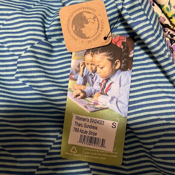 Sherpa Tharu Sundress - Picture 9 of 16